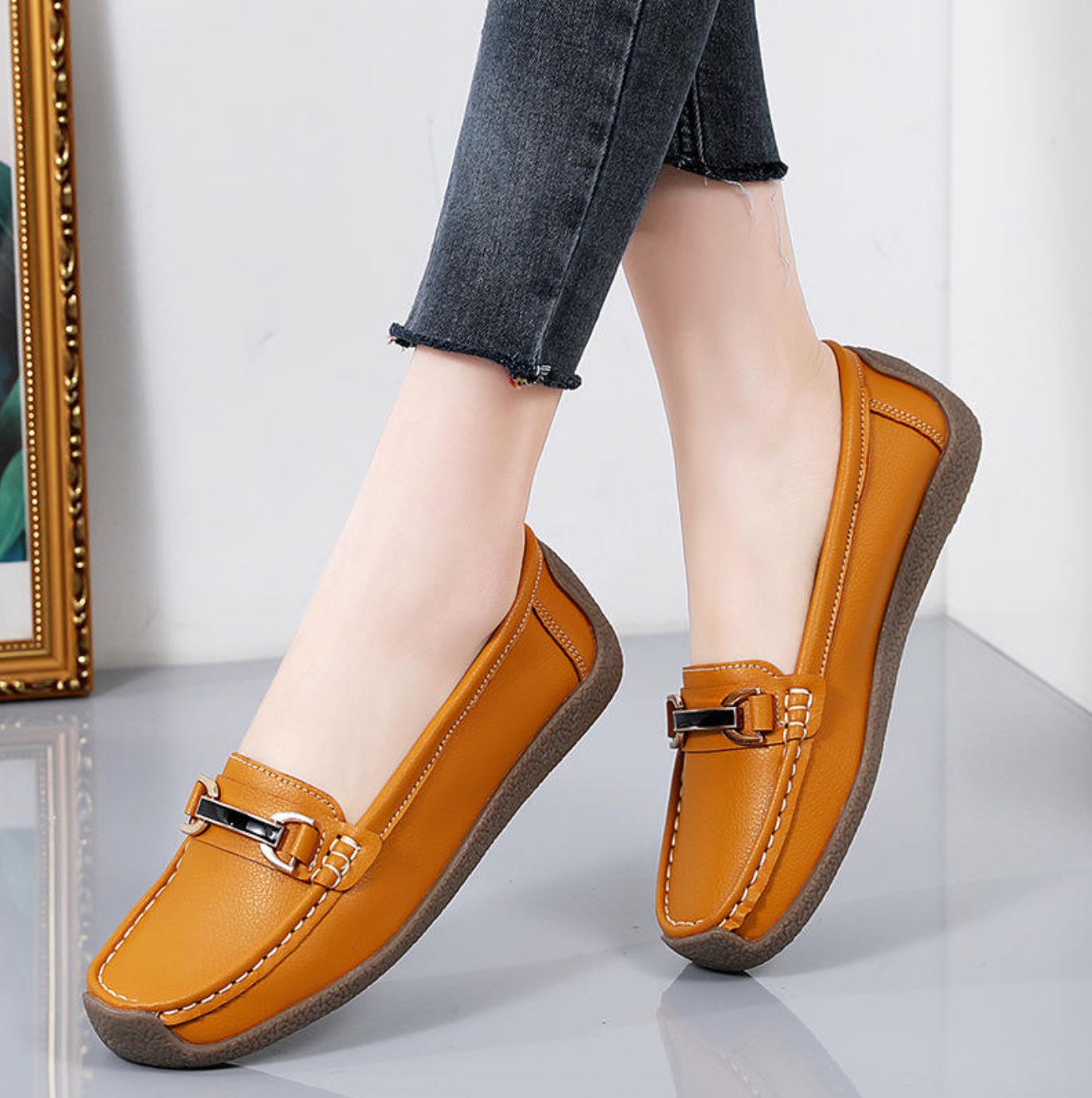 Women’s Comfortable Leather Flat Shoes
