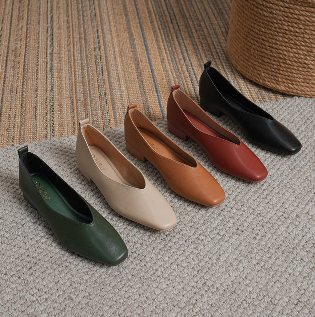 Women’s Low-Heel Flat Shoes